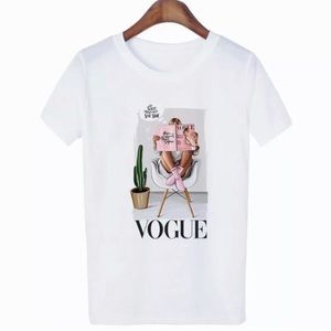 ⭐️NWT Vogue Top ⭐️